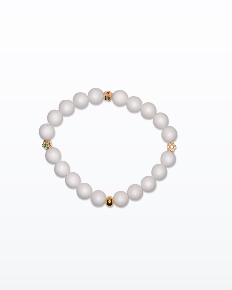Bianco Fiore – Bracciale con perle e fiore dorato
